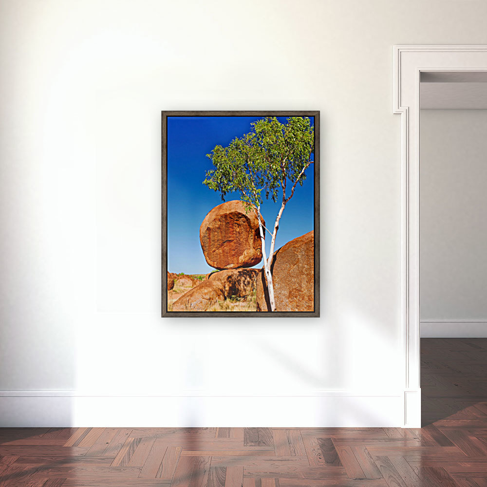 Solitary - Devils Marbles Reproduction