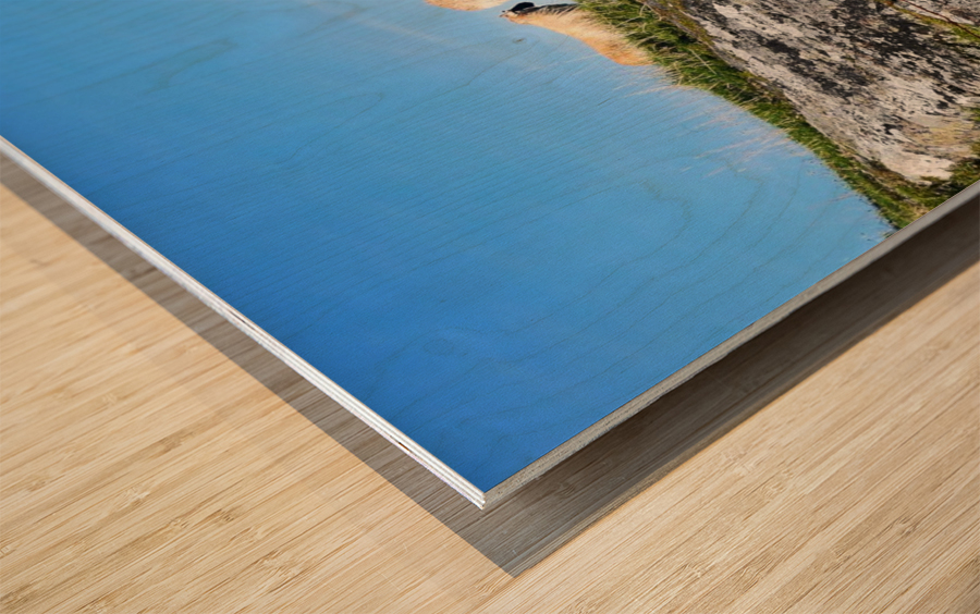 Looking to Beefan Mountain Wood print