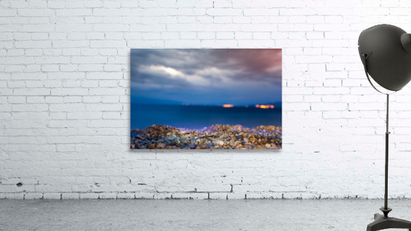 sea by night Wall Preview