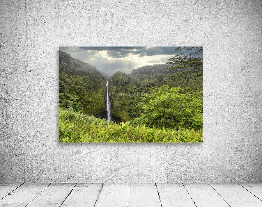 Akaka Magic. Wall Preview