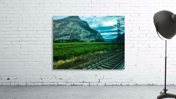 Mountains Verona Wall Preview