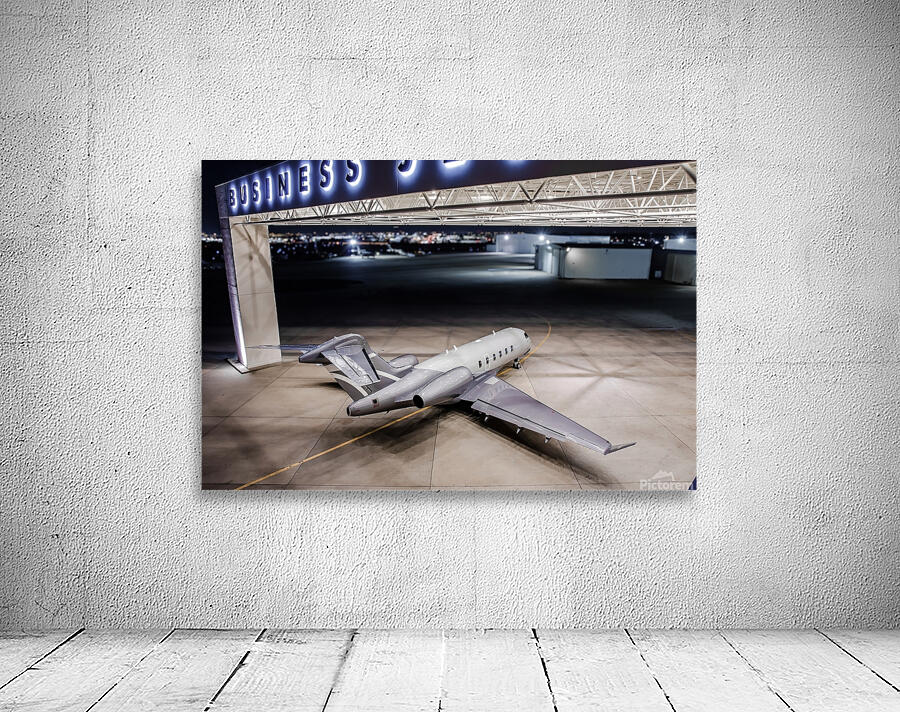 Night Wing Wall Preview