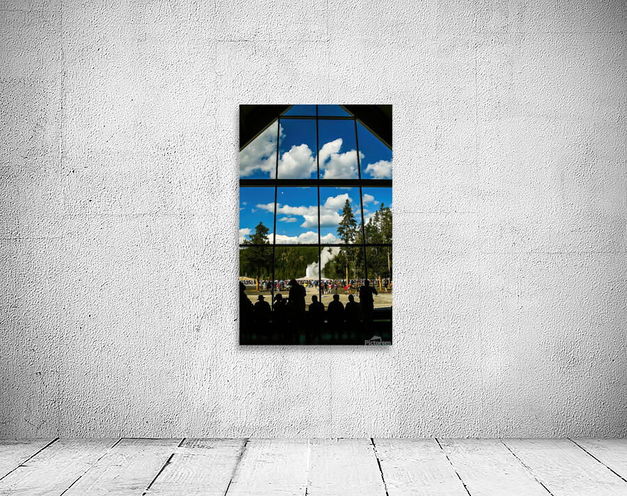 Front Row Wall Preview