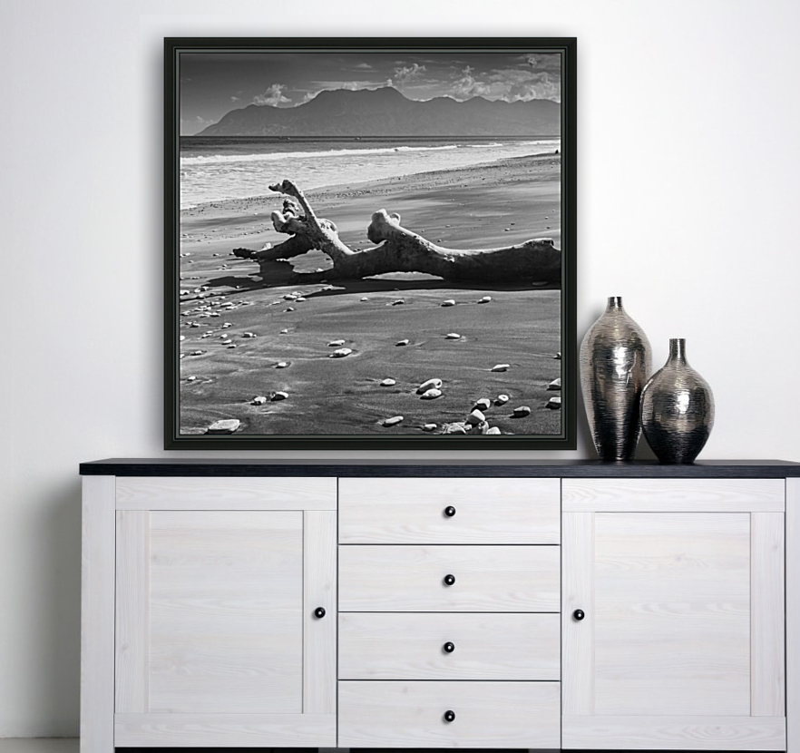 STONE BEACH Reproduction