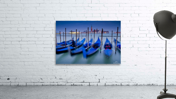 Venice 10 Wall Preview
