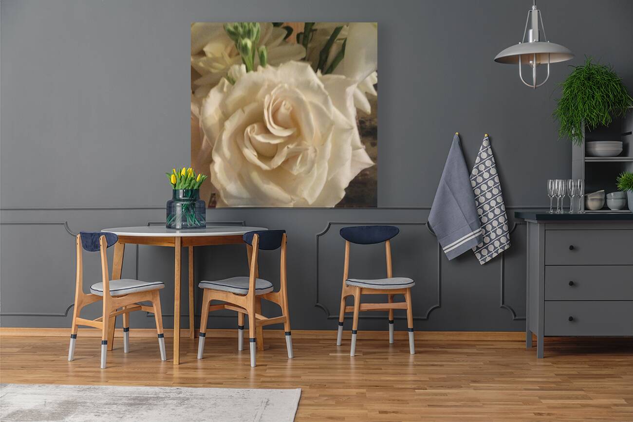 EFA3812E 008C 4A0B AA1B 55AE6E697AAC Reproduction