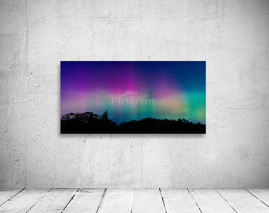 Aurora Borealis 2 Wall Preview