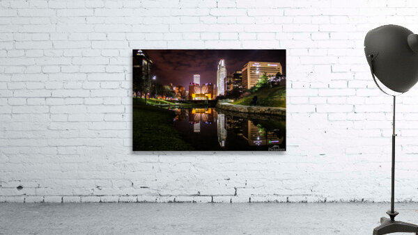 The Mall Wall Preview