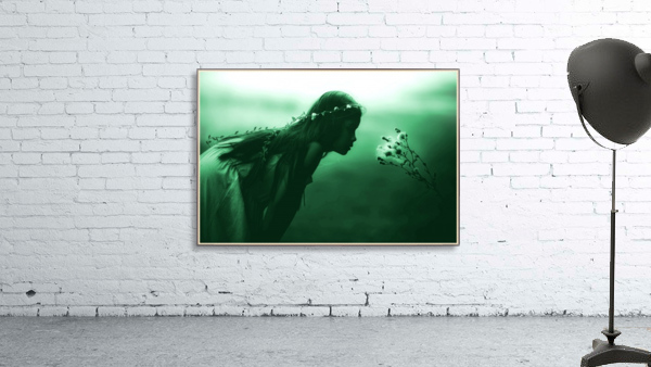 Young girl Wall Preview