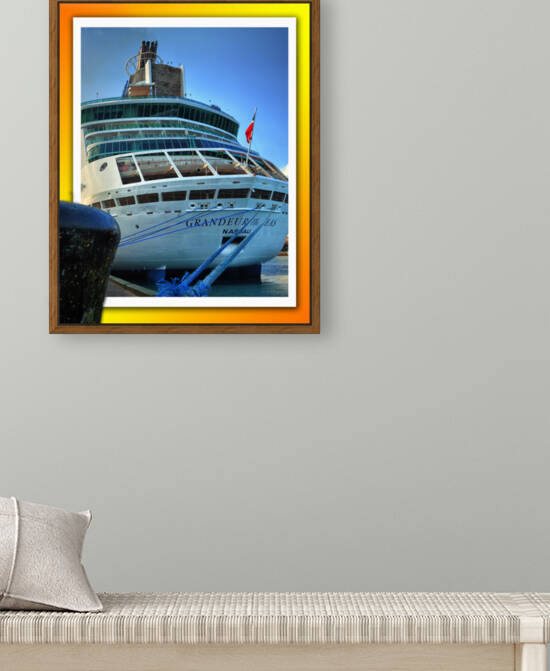 Grandeur Nassau Stern Dock OOB 1812 by Bill Swartwout Photography
