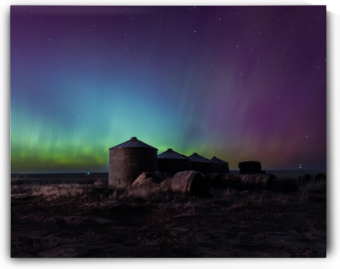Abbot Silo Northern Lights - Eastern Colorado by Owen O Connor