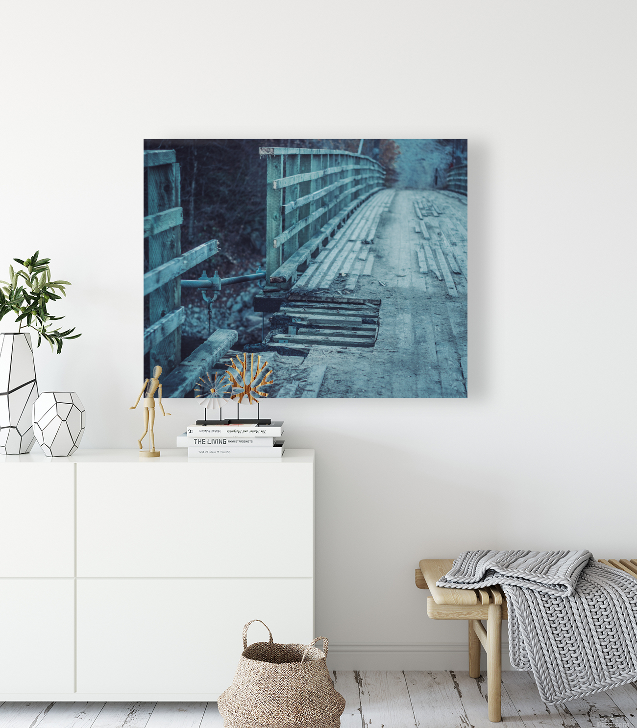 The broken bridge Reproduction