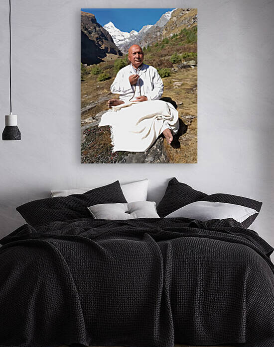 IMMORTAL SWAMI PARAMHANSA YOGANANDA IN HIGHER HIMALAYAS    by Kalki Kriva Dna