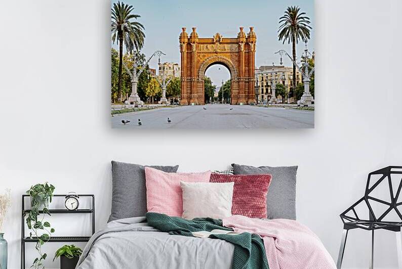  Arc de Triomf promenade in the morning by Cristina Taranovici
