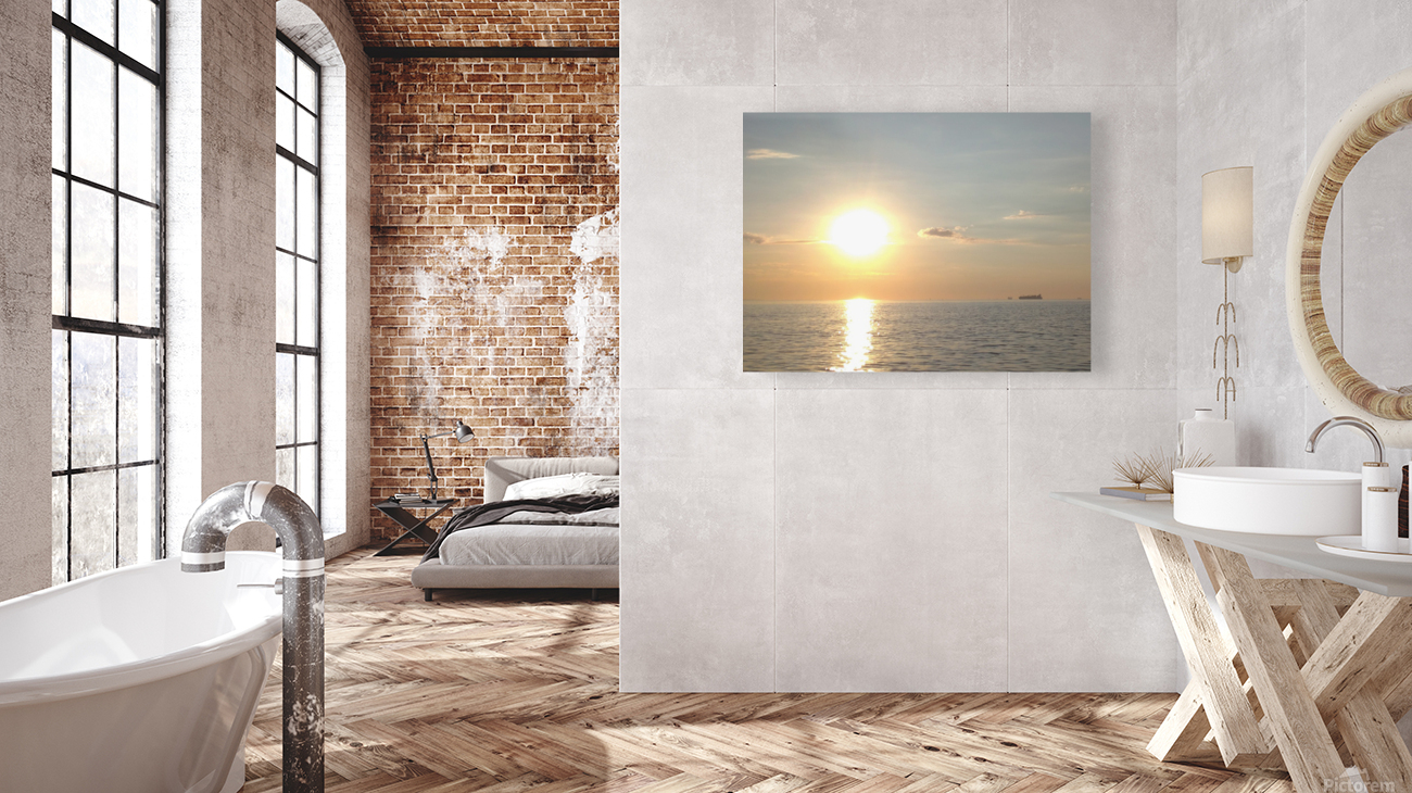     Big sun.. Reproduction
