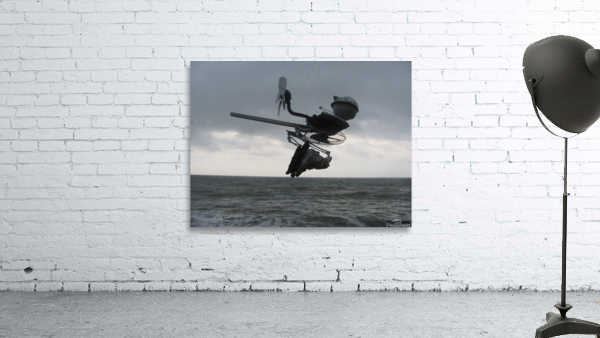 Flying robot Wall Preview