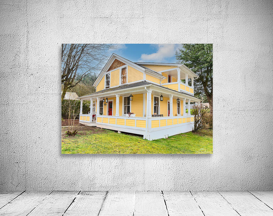 Nice historical residential house in British Columbia Canada Wall Preview