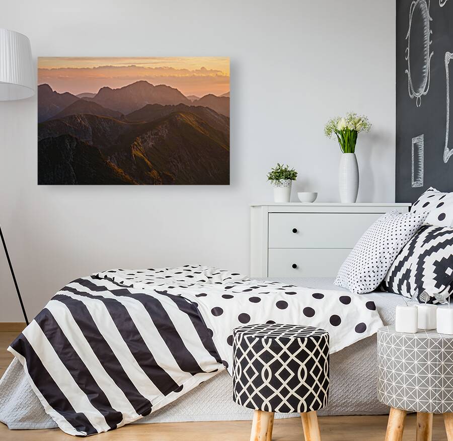 Mountain 14 W Reproduction