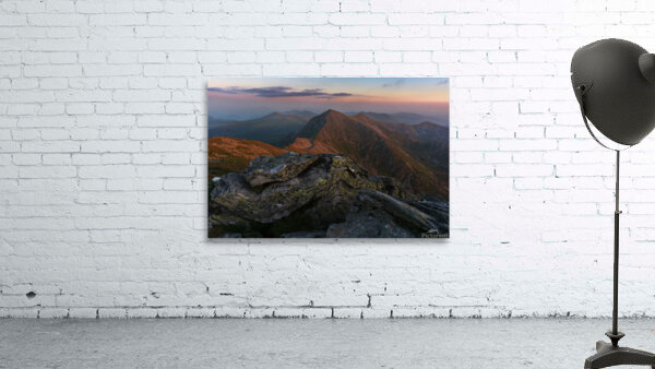Mountain 1 W Wall Preview