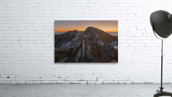 Mountain 39 W Wall Preview