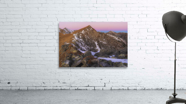 Mountain 41 W Wall Preview