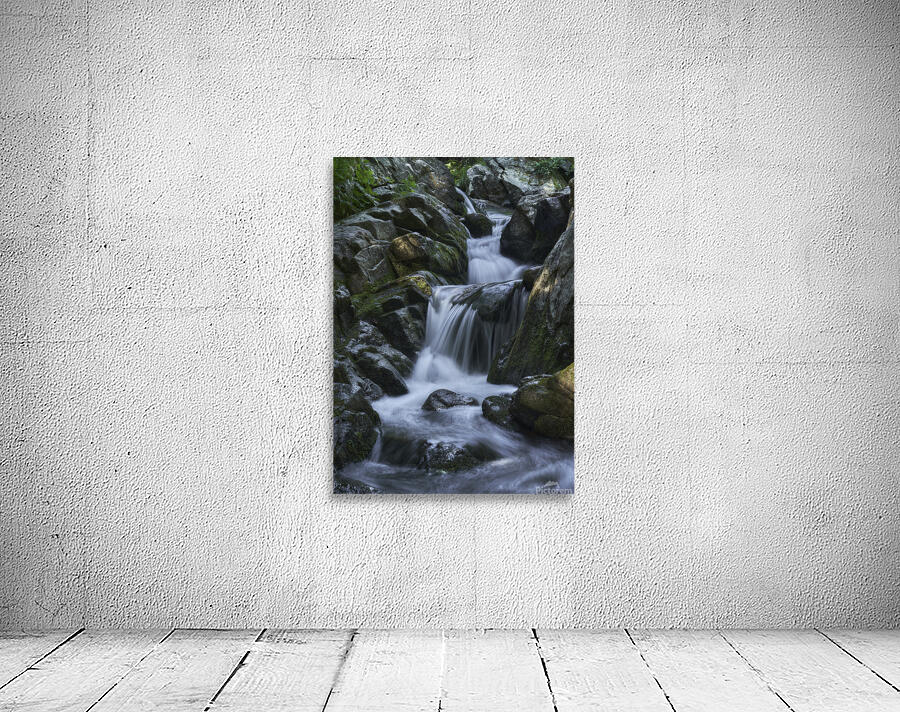 waterfall 4 Wall Preview
