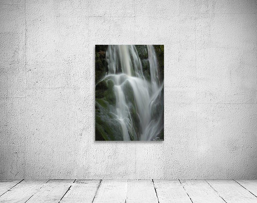waterfall 3 Wall Preview
