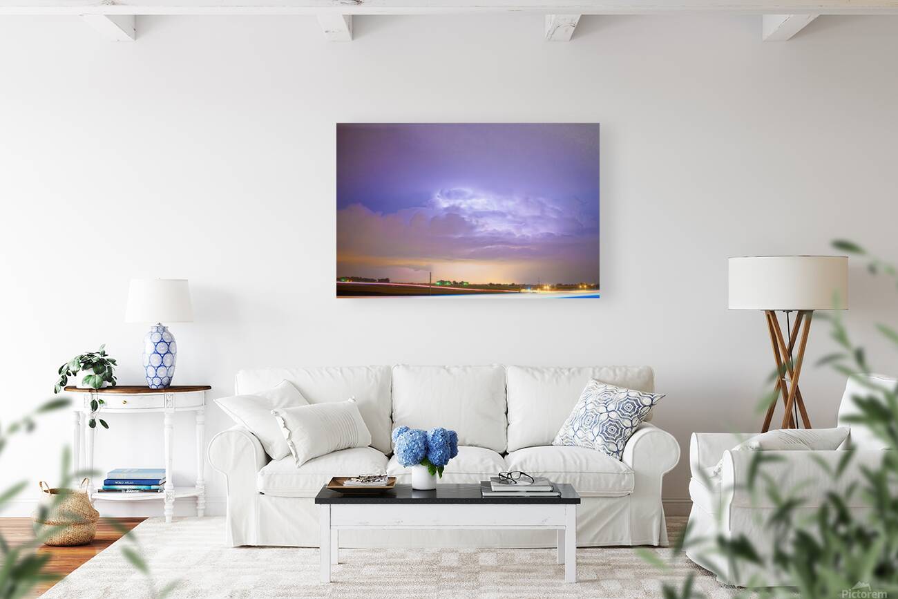 25 to 34 Intra Cloud Lightning Thunderstorm Reproduction