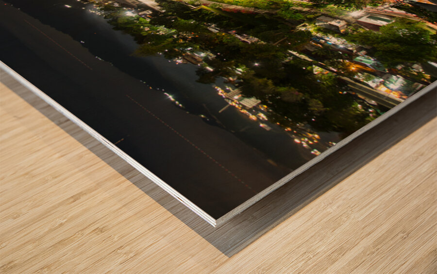 Night Lights of Escario   Cebu City Philippines Impression sur bois