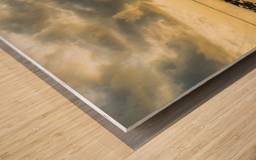 Golden Waters Carry the Morning Light Impression sur bois