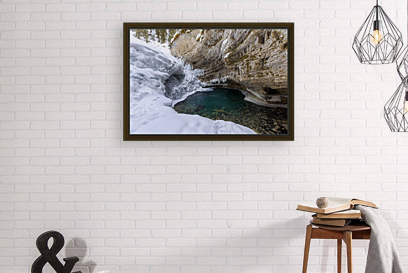 Frozen Waterfall Reproduction