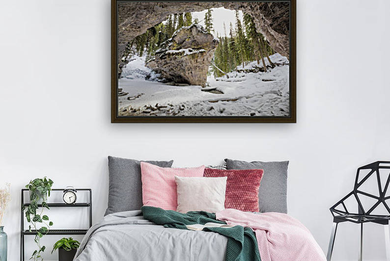 Johnston Canyon Cave Reproduction