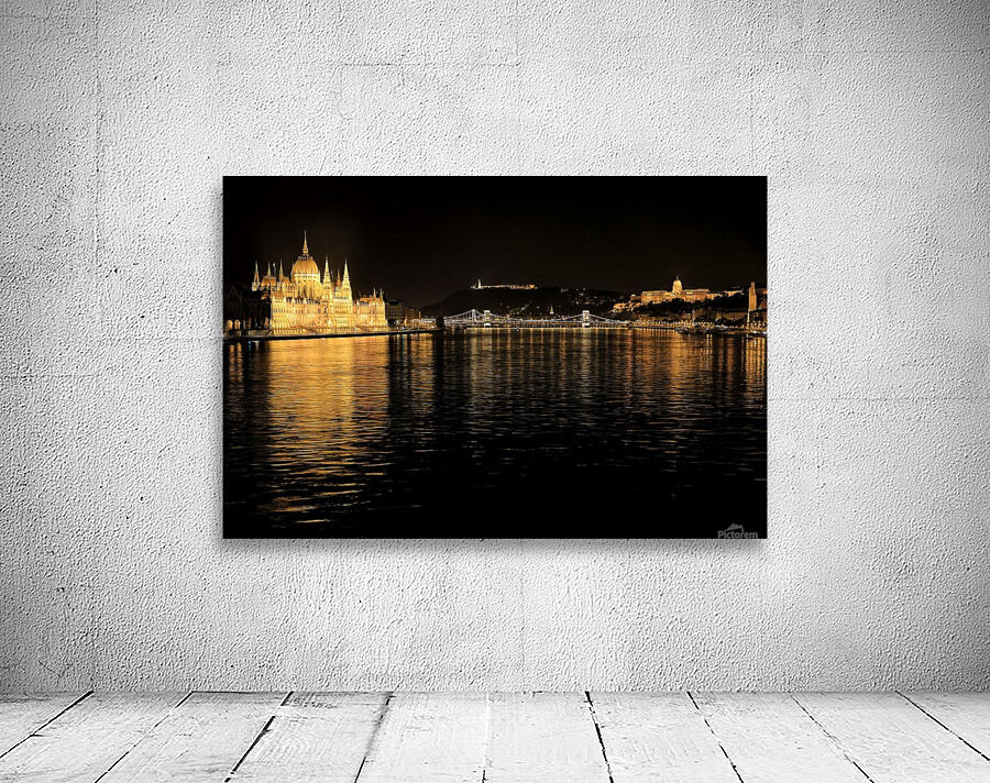 Budapest Reflections Wall Preview