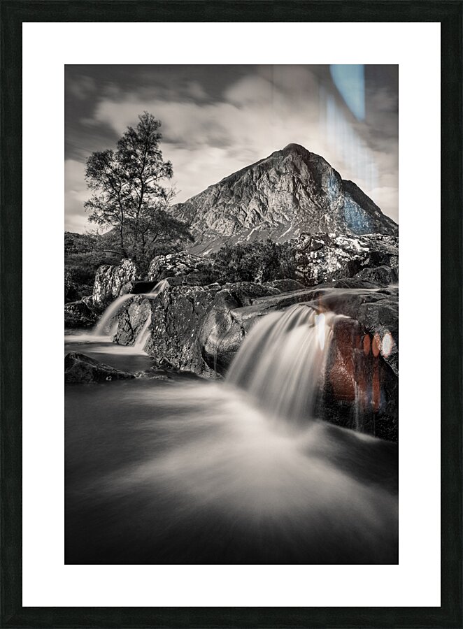Buachaille Etive Mor Waterfall Impression et Cadre photo