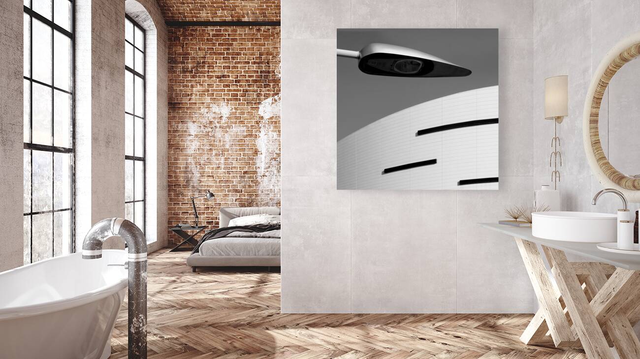 Lines and Lamp Reproduction