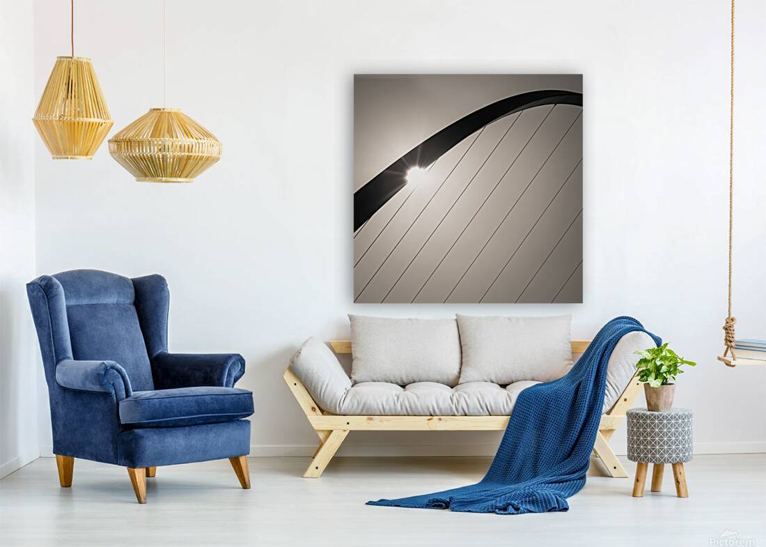 Sunlit Strings Reproduction