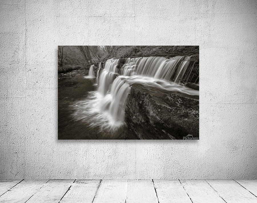 Sgwd Yr Pannwr Falls Wall Preview