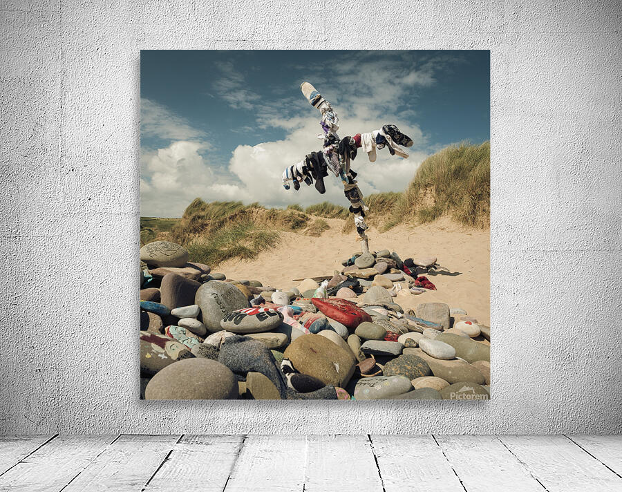 Dobbys Grave Wall Preview