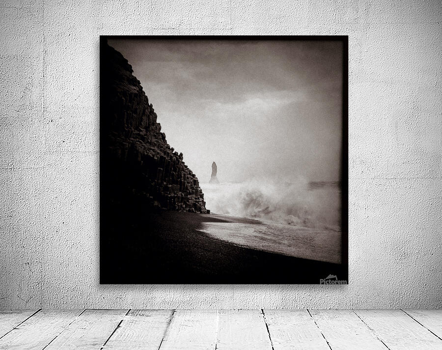 Reynisdrangar Wall Preview