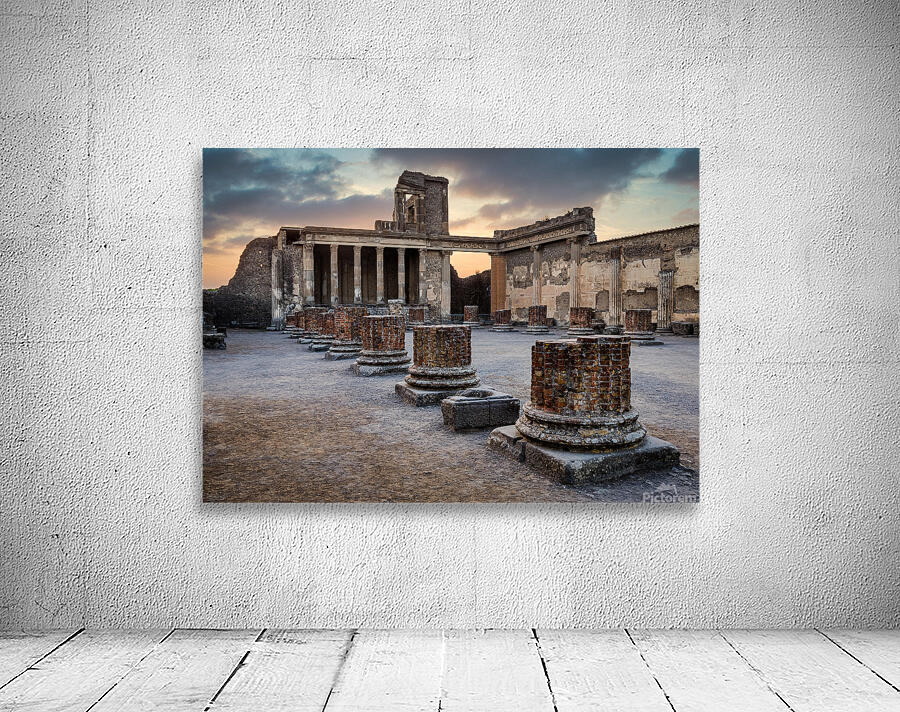 Pompeii Pillars Wall Preview