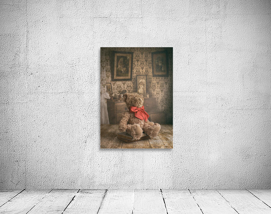 Bear and Books Wall Preview