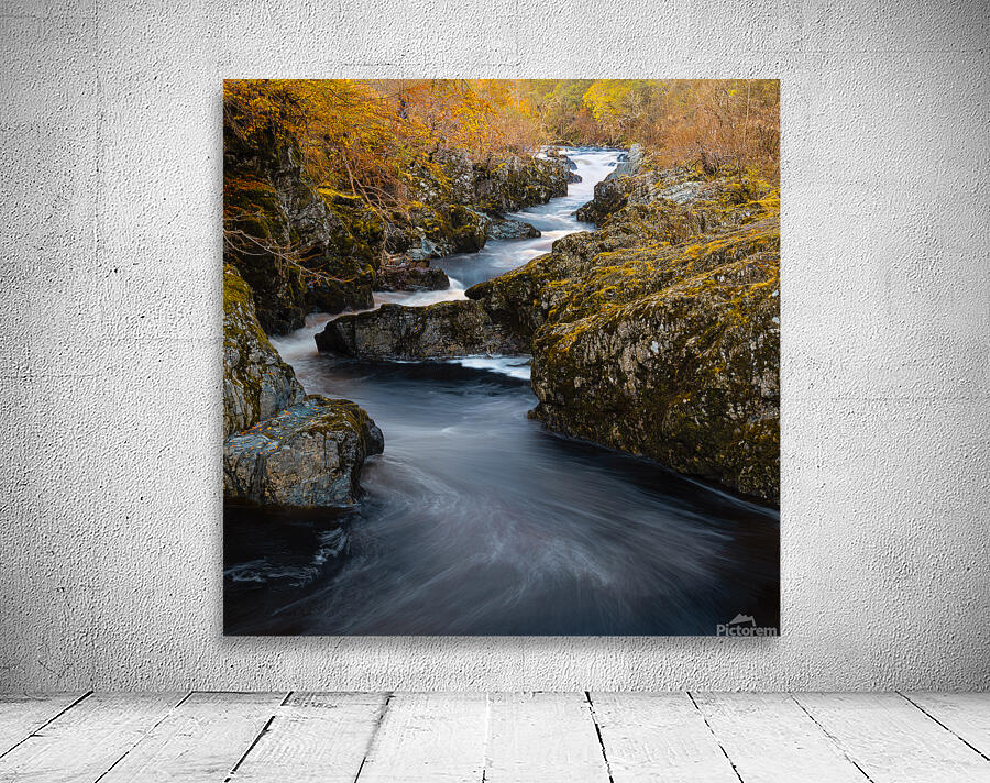 Rocks of Solitude Wall Preview