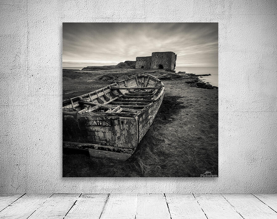 Boddin Point Wreck Wall Preview