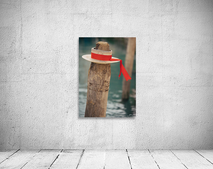 Gondolier Hat Wall Preview