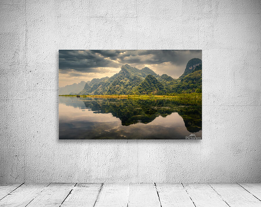 Along the Yen River Wall Preview