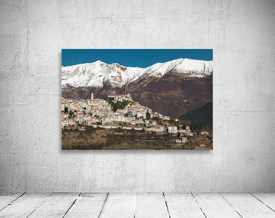 Triora in the Mountains Wall Preview