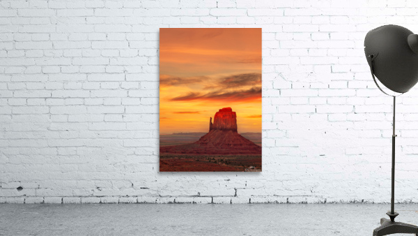 Red Tip Sunset Wall Preview