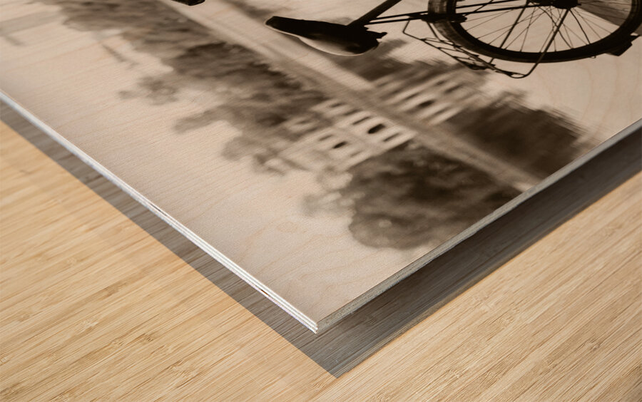 Bicycle by Hoan Kiem Lake Impression sur bois