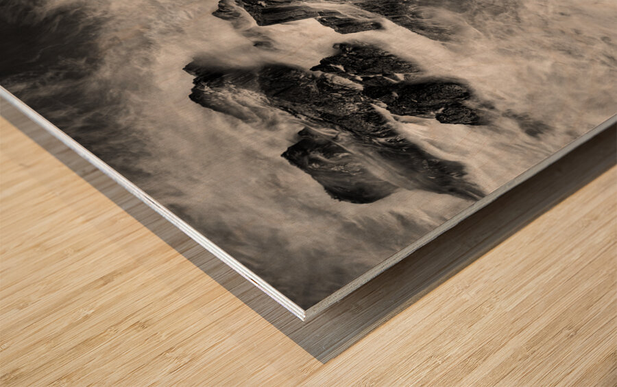 Dailbeag Sea Wood print