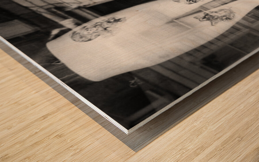 Glasgow Legs Wood print